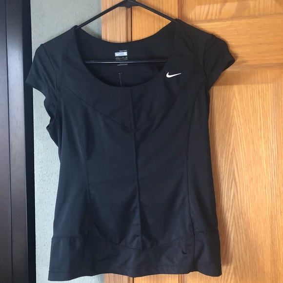 Nike Tops - athletic tee